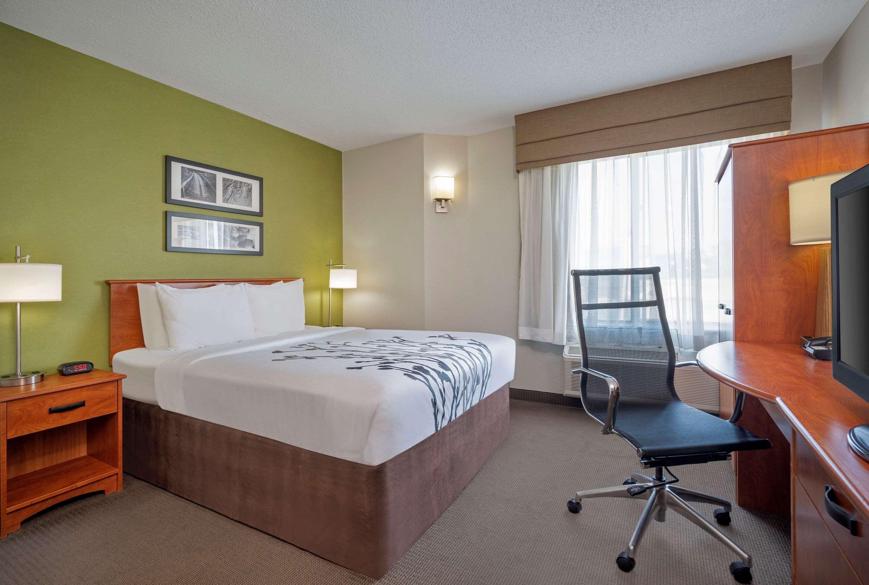 Sleep Inn Midway Airport Bedford Park Exterior photo